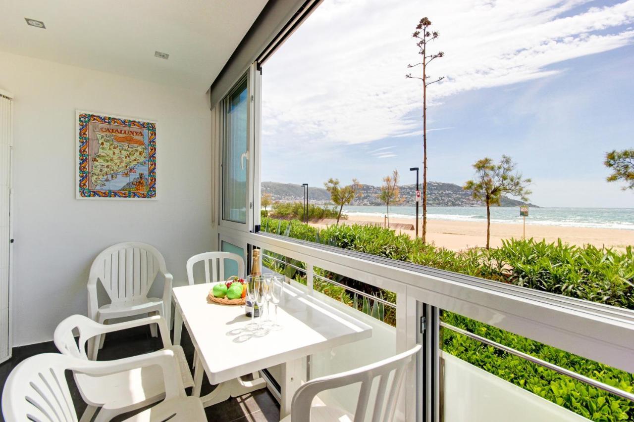 Residence De La Plage Roses - Immo Barneda Bagian luar foto