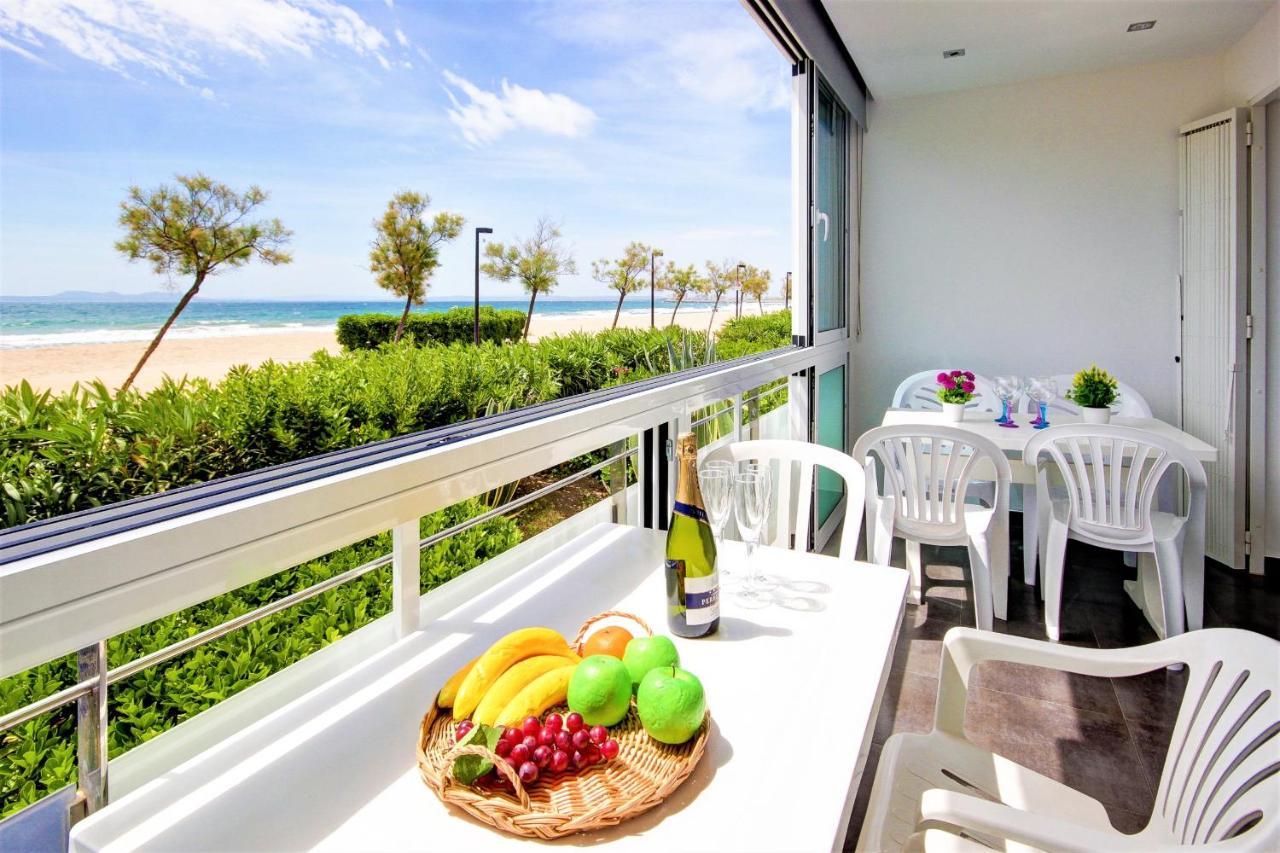 Residence De La Plage Roses - Immo Barneda Bagian luar foto