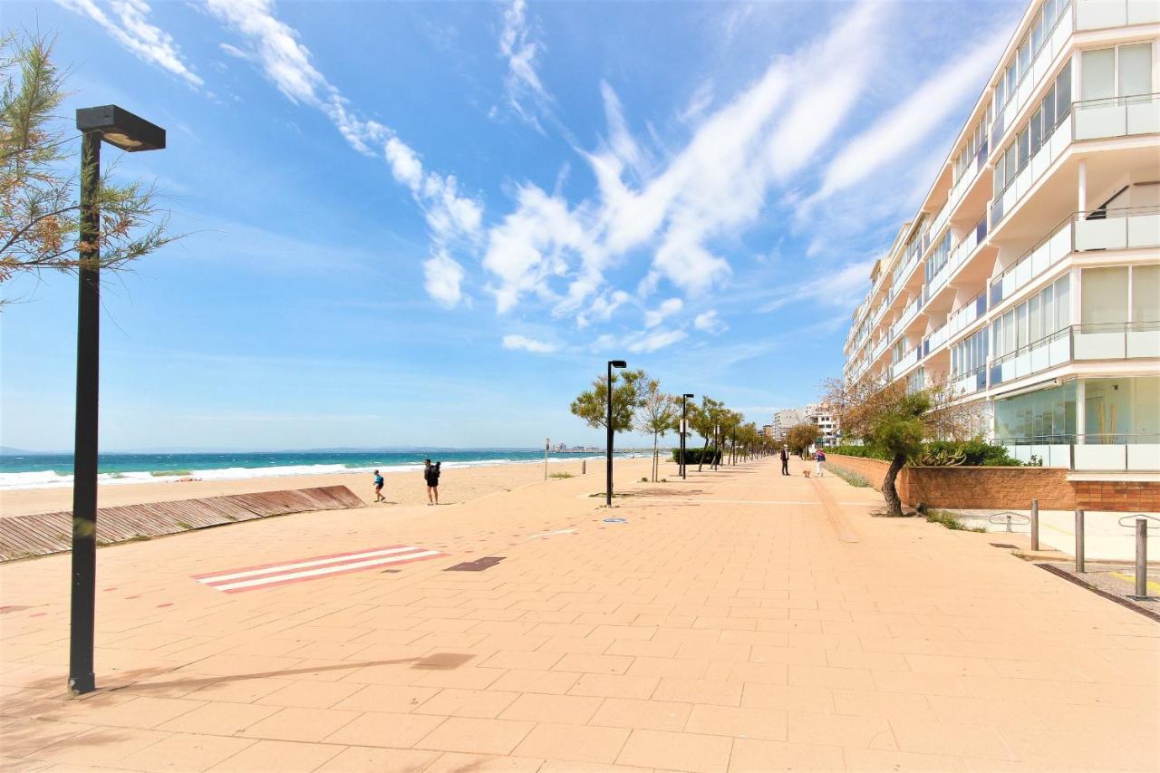 Residence De La Plage Roses - Immo Barneda Bagian luar foto