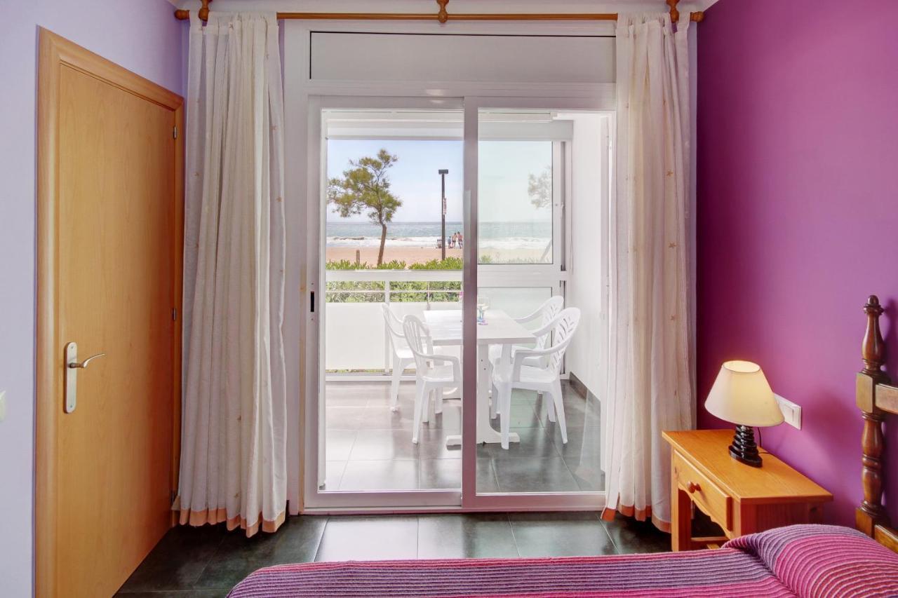 Residence De La Plage Roses - Immo Barneda Bagian luar foto